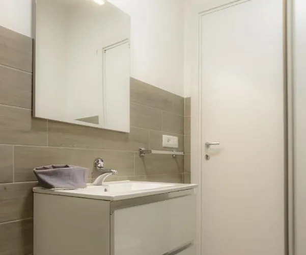 Airport Bari-palese Luxury 1 3* Bari